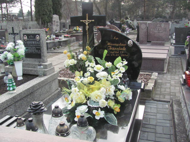 Grób Józef Staszewski